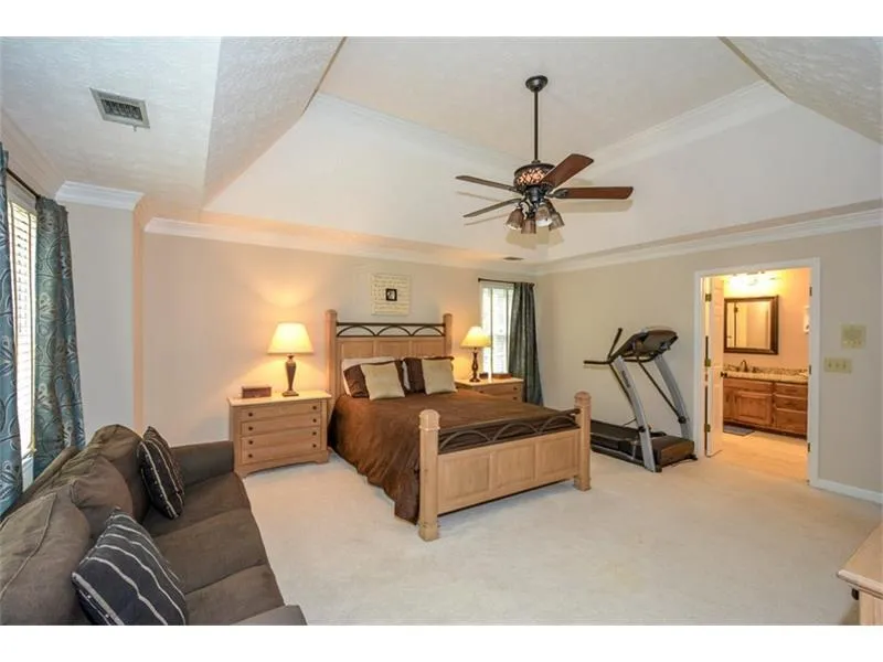 305 Spindle Court, Sandy Springs, Georgia 30350, 4 Bedrooms Bedrooms, ,3 BathroomsBathrooms,Residential,Sold,305 Spindle Court,5807049