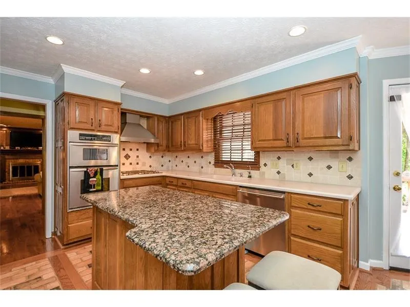 305 Spindle Court, Sandy Springs, Georgia 30350, 4 Bedrooms Bedrooms, ,3 BathroomsBathrooms,Residential,Sold,305 Spindle Court,5807049