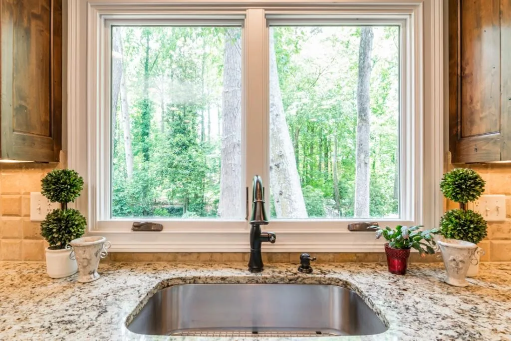 6160 Mountain Brook Lane, Sandy Springs, Georgia 30328, 4 Bedrooms Bedrooms, ,3 BathroomsBathrooms,Residential,Sold,6160 Mountain Brook Lane,5891106