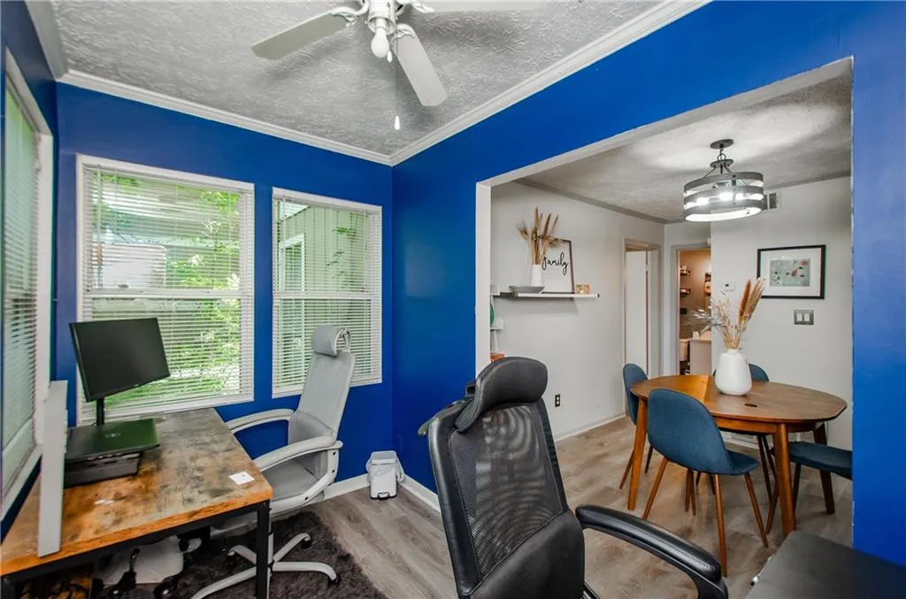 5157 Roswell Road Unit 2, Atlanta, Georgia 30342, 1 Bedroom Bedrooms, ,1 BathroomBathrooms,Residential,For Sale,5157 Roswell Road Unit 2,7638123