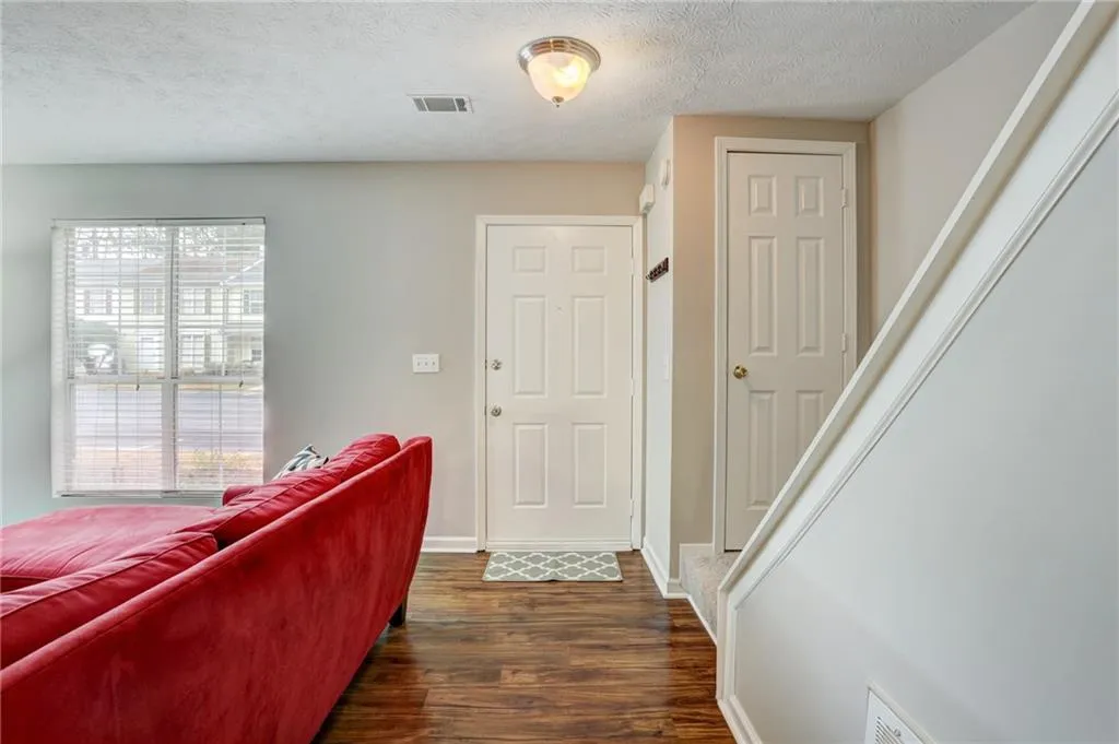 Georgia 30350, ,2 BathroomsBathrooms,Residential,Sold,6681811 Georgia 30350, ,2 BathroomsBathrooms,Residential,Sold,6681811