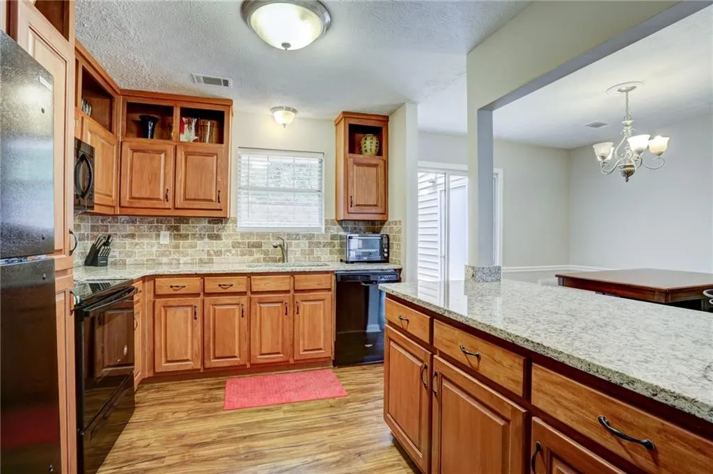 Georgia 30350, ,2 BathroomsBathrooms,Residential,Sold,6681811 Georgia 30350, ,2 BathroomsBathrooms,Residential,Sold,6681811