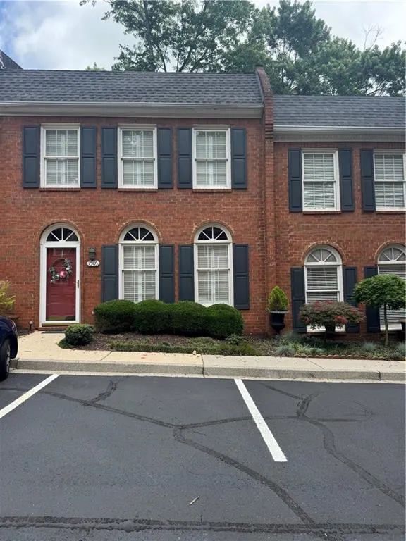 Roswell, GA 30075