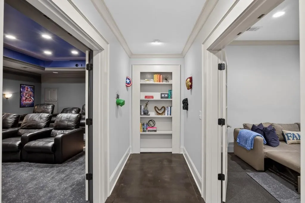 11 Leighton Court, Sandy Springs, Georgia 30327, 6 Bedrooms Bedrooms, ,7 BathroomsBathrooms,Residential,For Sale,11 Leighton Court,7712134