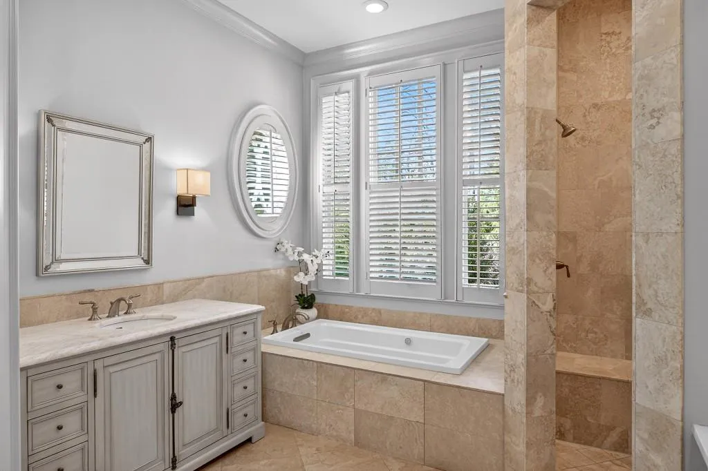 11 Leighton Court, Sandy Springs, Georgia 30327, 6 Bedrooms Bedrooms, ,7 BathroomsBathrooms,Residential,For Sale,11 Leighton Court,7712134