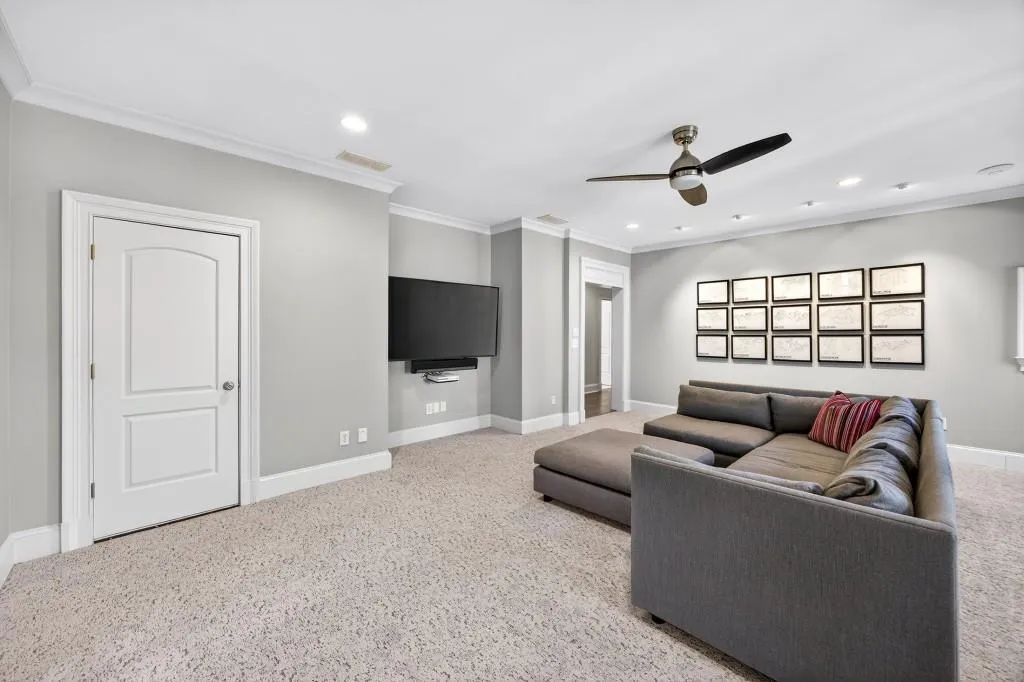 11 Leighton Court, Sandy Springs, Georgia 30327, 6 Bedrooms Bedrooms, ,7 BathroomsBathrooms,Residential,For Sale,11 Leighton Court,7712134