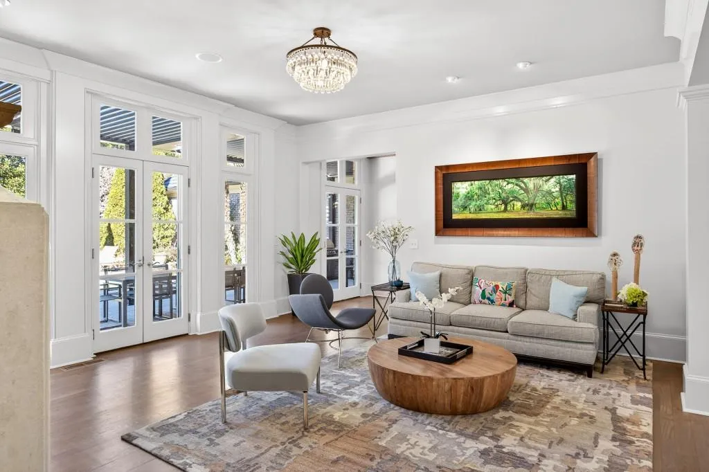 11 Leighton Court, Sandy Springs, Georgia 30327, 6 Bedrooms Bedrooms, ,7 BathroomsBathrooms,Residential,For Sale,11 Leighton Court,7712134