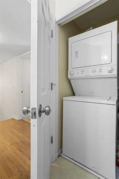 3689 Essex Avenue, Atlanta, Georgia 30339, 3 Bedrooms Bedrooms, ,2 BathroomsBathrooms,Residential,For Sale,3689 Essex Avenue,7614791