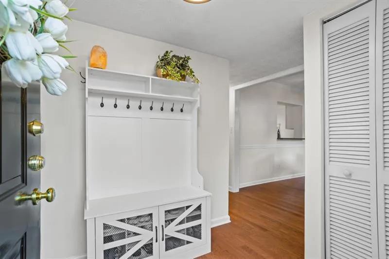 3689 Essex Avenue, Atlanta, Georgia 30339, 3 Bedrooms Bedrooms, ,2 BathroomsBathrooms,Residential,For Sale,3689 Essex Avenue,7614791