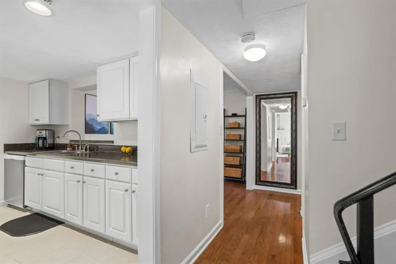 3689 Essex Avenue, Atlanta, Georgia 30339, 3 Bedrooms Bedrooms, ,2 BathroomsBathrooms,Residential,For Sale,3689 Essex Avenue,7614791