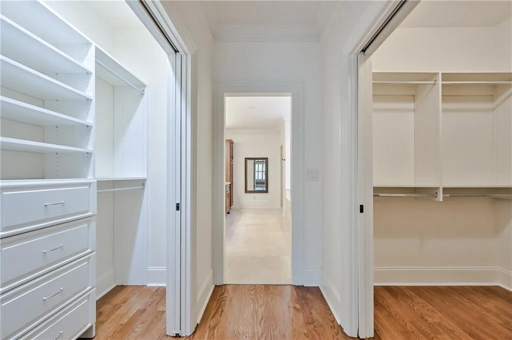 34 High Top Circle, Sandy Springs, Georgia 30328, 6 Bedrooms Bedrooms, ,6 BathroomsBathrooms,Residential,Sold,34 High Top Circle,6924395
