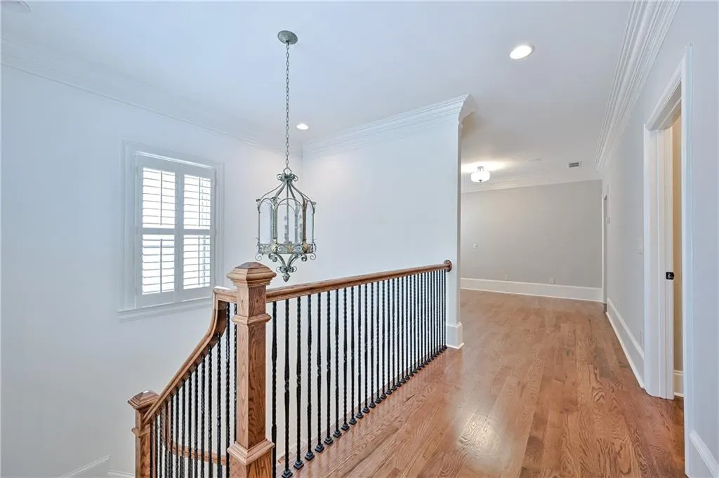 34 High Top Circle, Sandy Springs, Georgia 30328, 6 Bedrooms Bedrooms, ,6 BathroomsBathrooms,Residential,Sold,34 High Top Circle,6924395