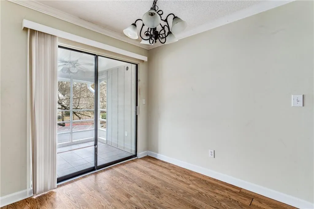 1105 Wingate Way, Sandy Springs, Georgia 30350, 1 Bedroom Bedrooms, ,1 BathroomBathrooms,Residential,Sold,1105 Wingate Way,7016992
