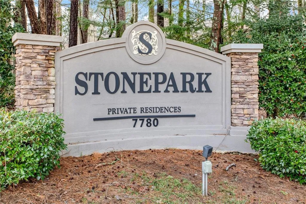 1105 Wingate Way, Sandy Springs, Georgia 30350, 1 Bedroom Bedrooms, ,1 BathroomBathrooms,Residential,Sold,1105 Wingate Way,7016992