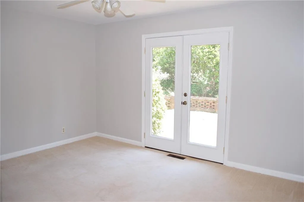 5105 High Point Road, Sandy Springs, Georgia 30342, 4 Bedrooms Bedrooms, ,3 BathroomsBathrooms,Residential,Sold,5105 High Point Road,5846606