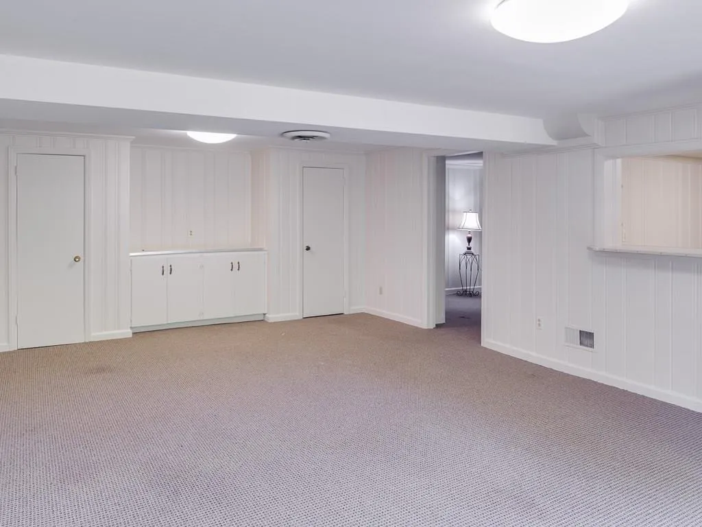 5105 High Point Road, Sandy Springs, Georgia 30342, 4 Bedrooms Bedrooms, ,3 BathroomsBathrooms,Residential,Sold,5105 High Point Road,5846606