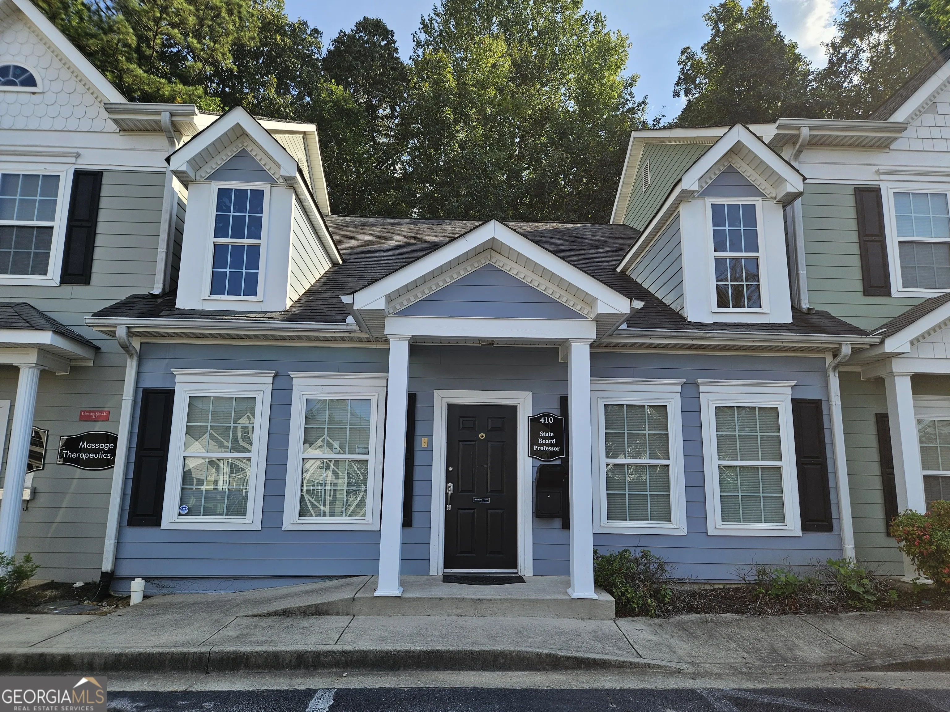 Commercial Sale For Sale