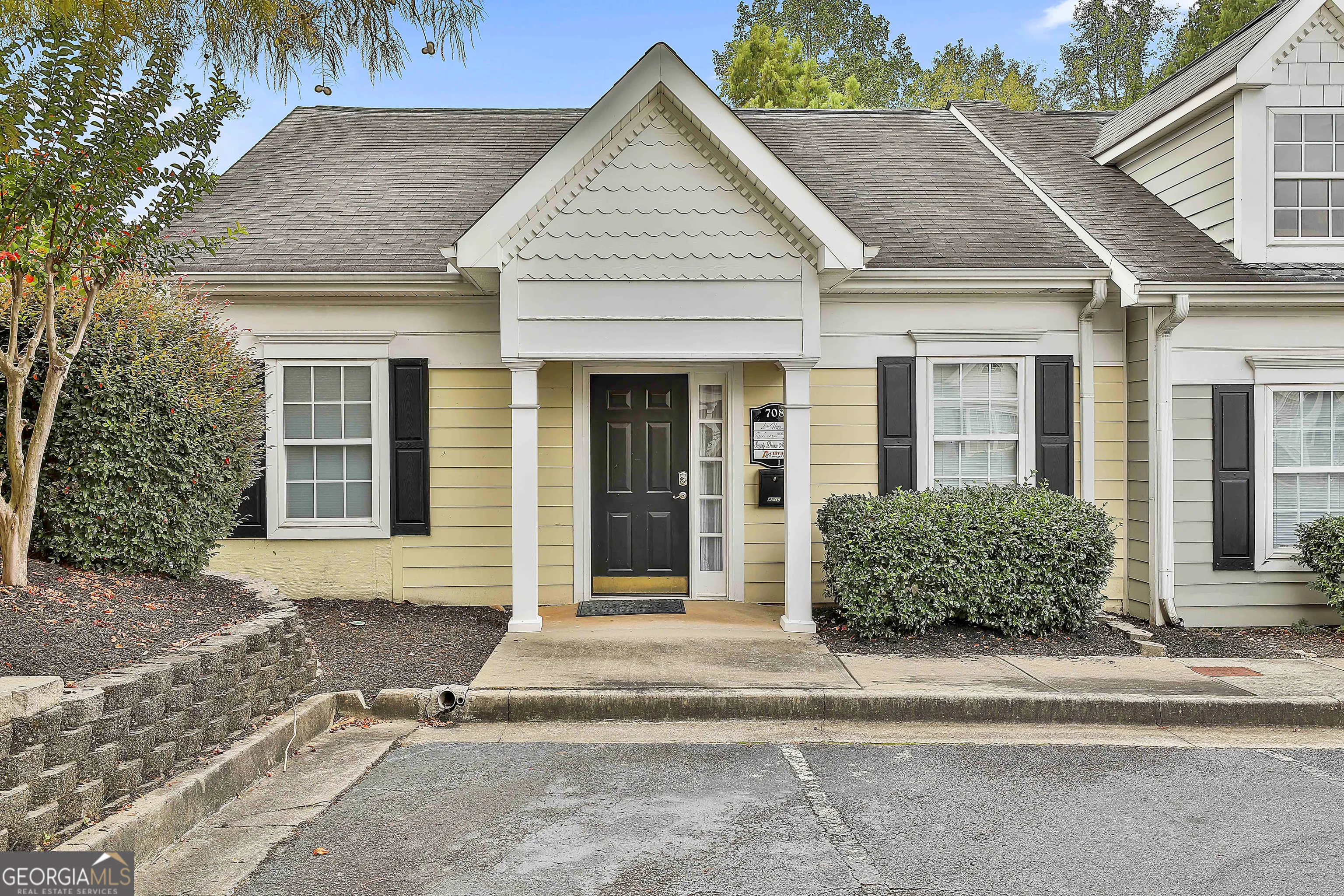 Commercial Sale For Sale