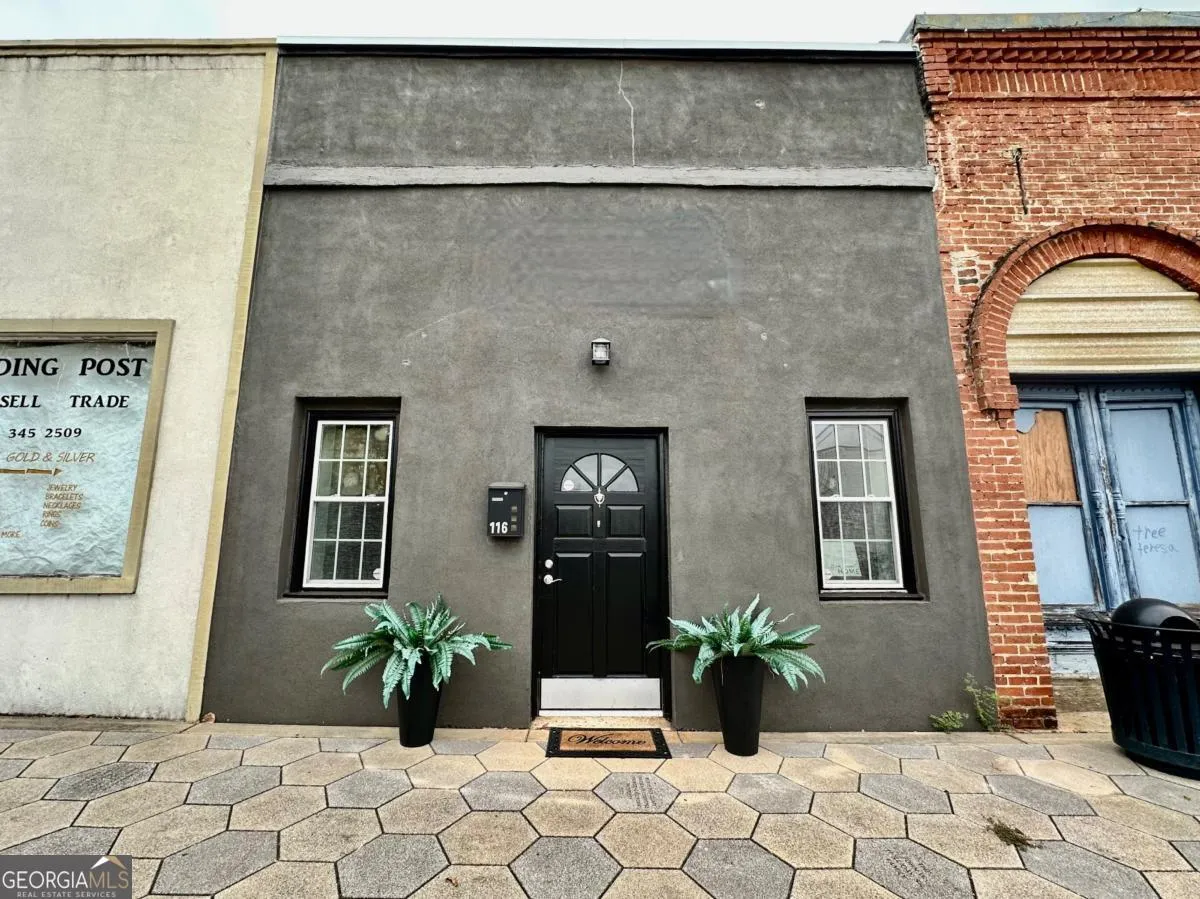 Commercial Sale For Sale