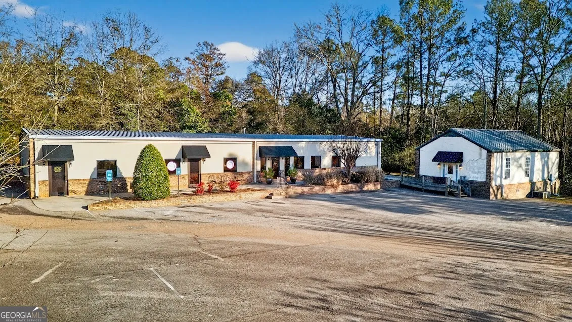 Commercial Sale For Sale