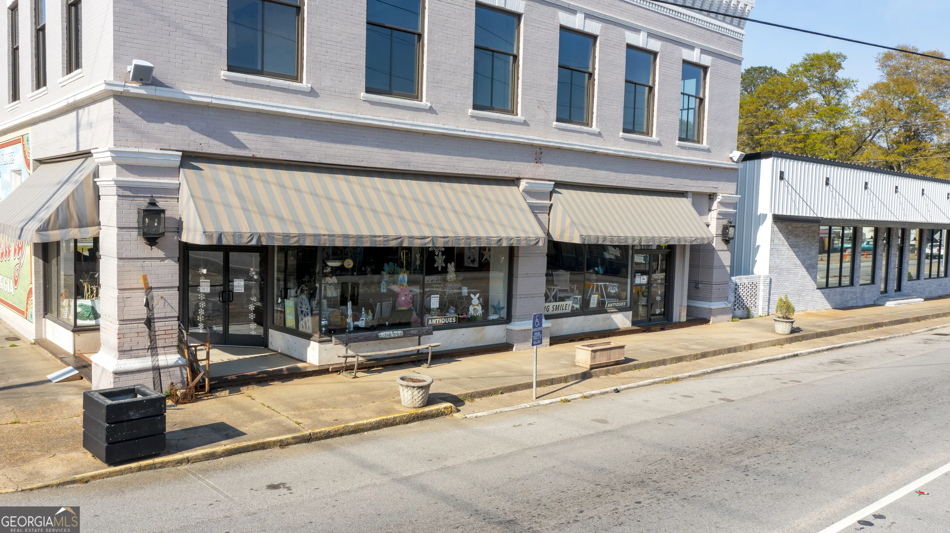 Commercial Sale For Sale
