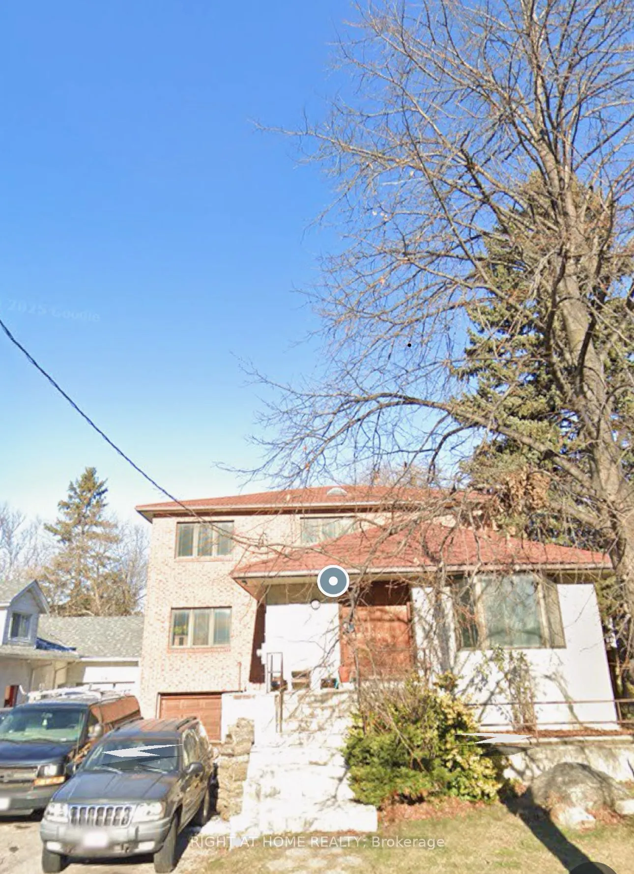 Detached Home For Sale | C12091878