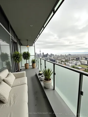 1080  Bay  Street, Toronto C01, ON M5S 0A5