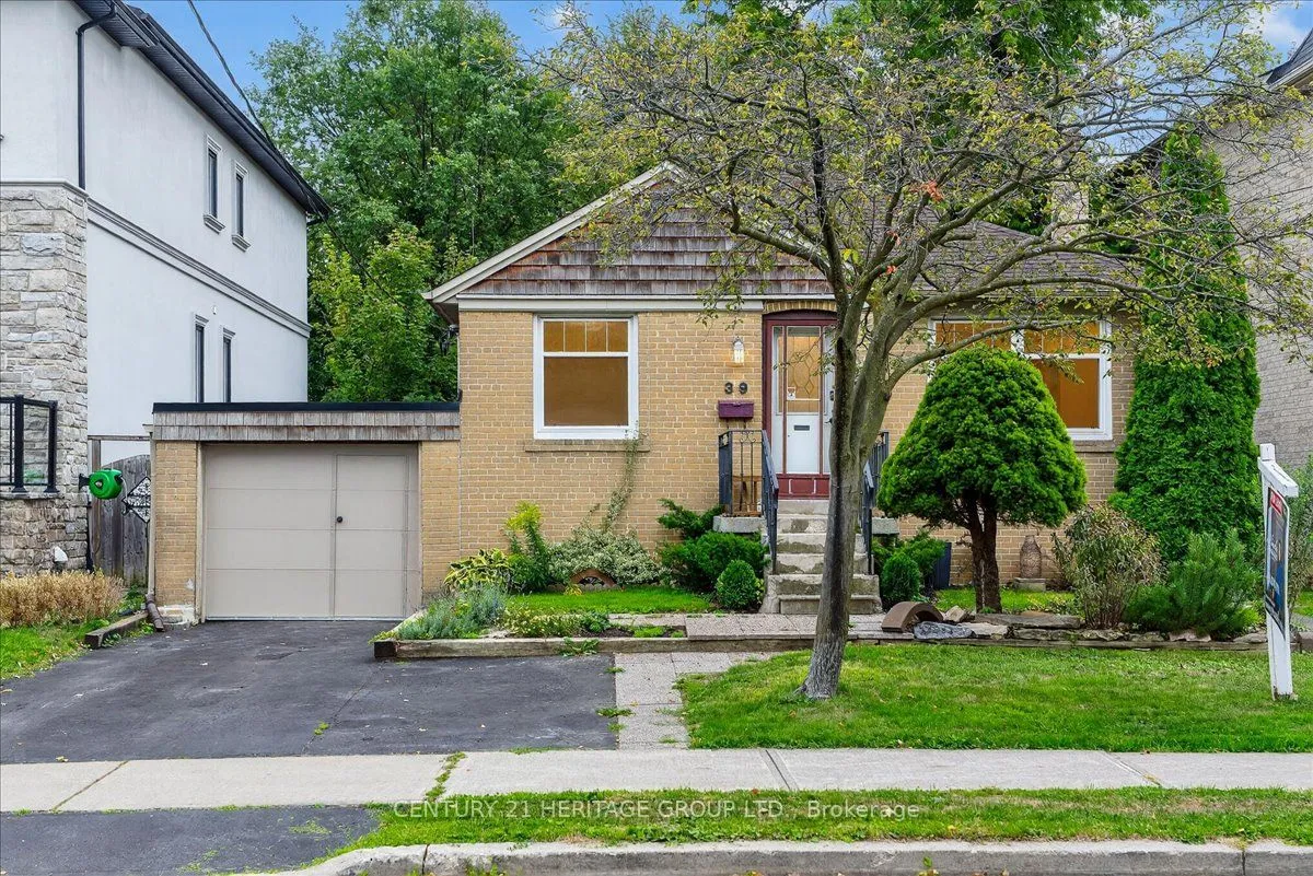 Detached Home For Lease | C12411388