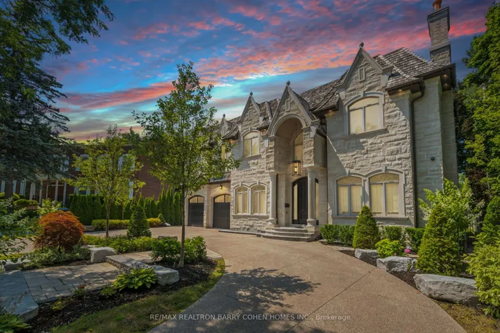 29  Junewood  Crescent, Toronto C12, ON M2L 2C3