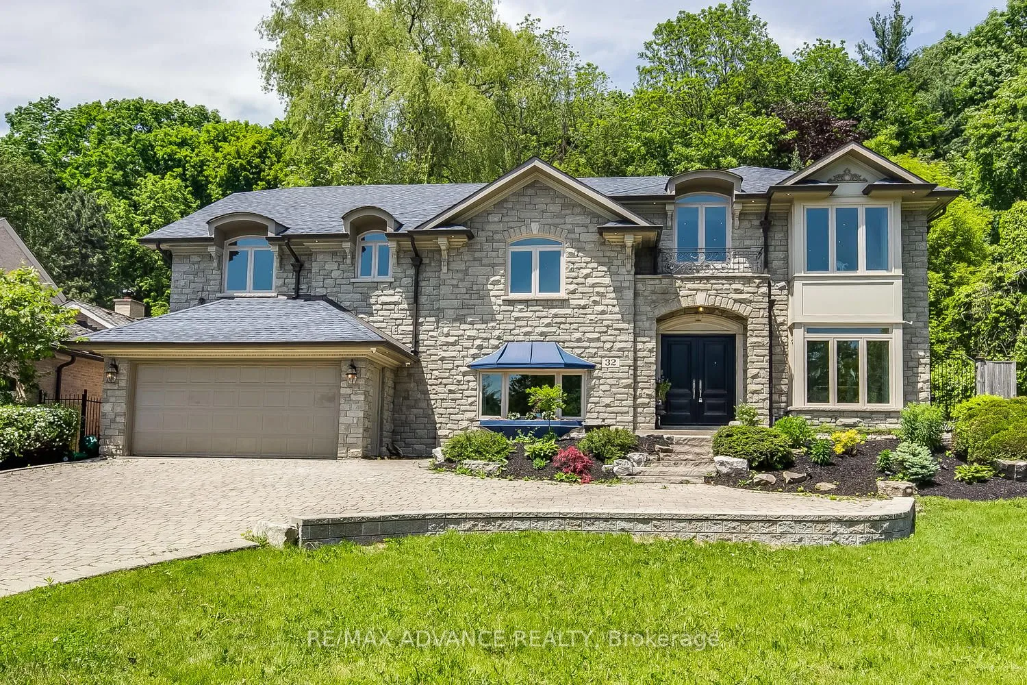 Detached Home For Sale | C12513112