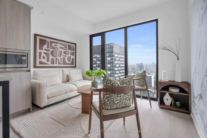 47  Mutual  Street, Toronto C08, ON M5B 0C6