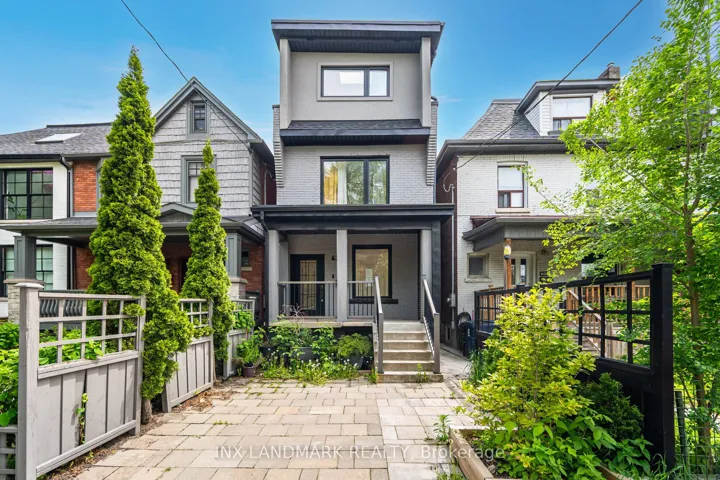 629  Shaw  Street, Toronto C01, ON M6G 3L8