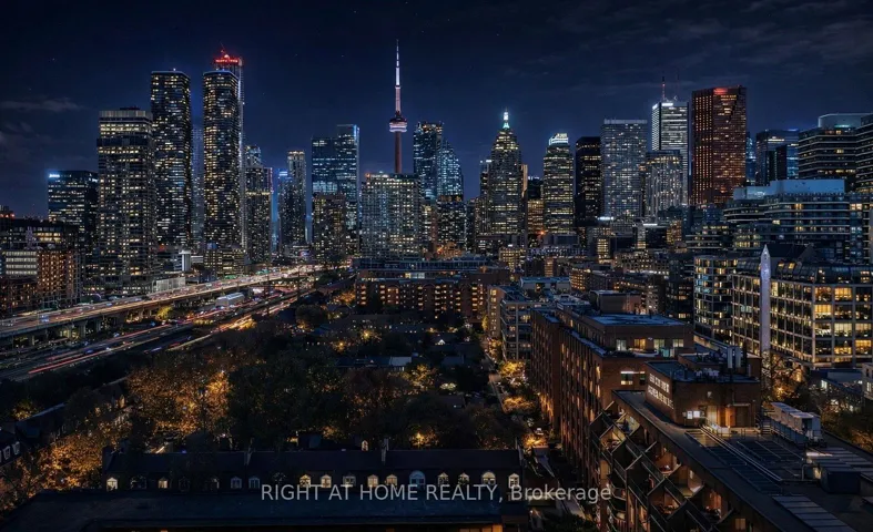 35  Parliament  Street, Toronto C08, ON M5A 2Y2