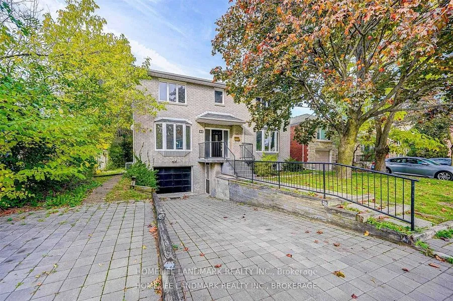 Detached Home For Sale | C12650384
