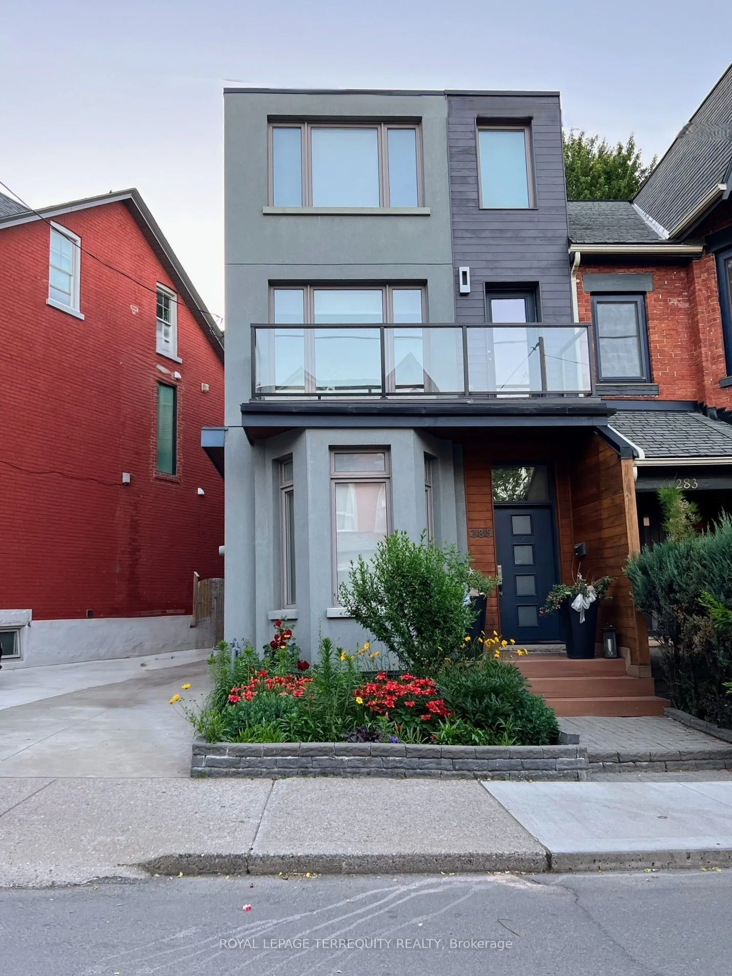 Semi-Detached Home For Sale | C12685798