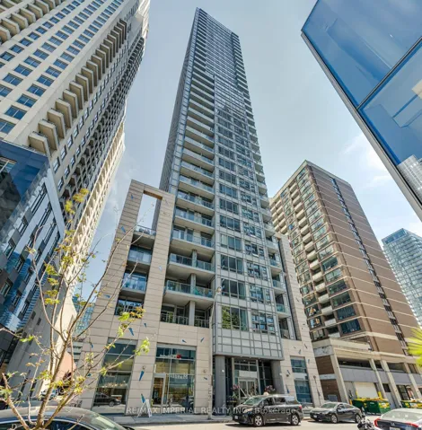 21  Balmuto  Street, Toronto C01, ON M4Y 1W4