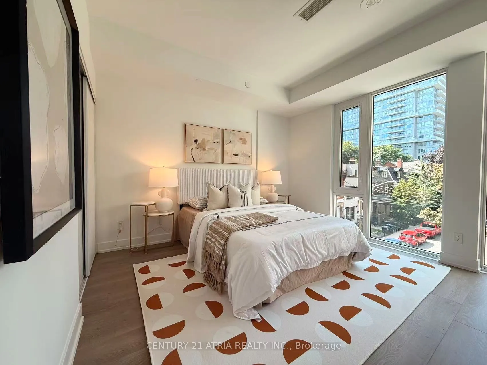 Property For Sale | C12708024