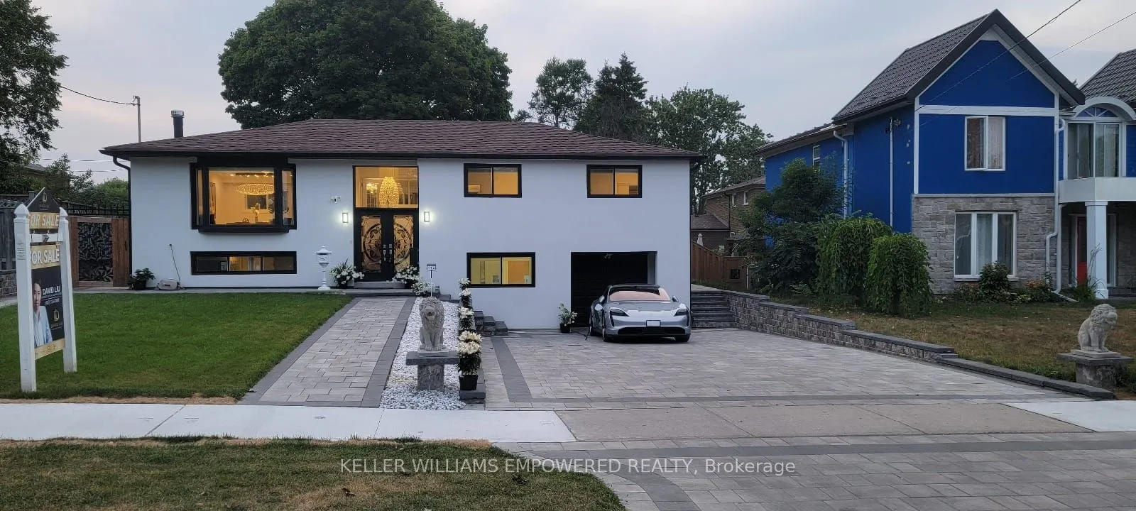 Detached Home For Sale | C12713144