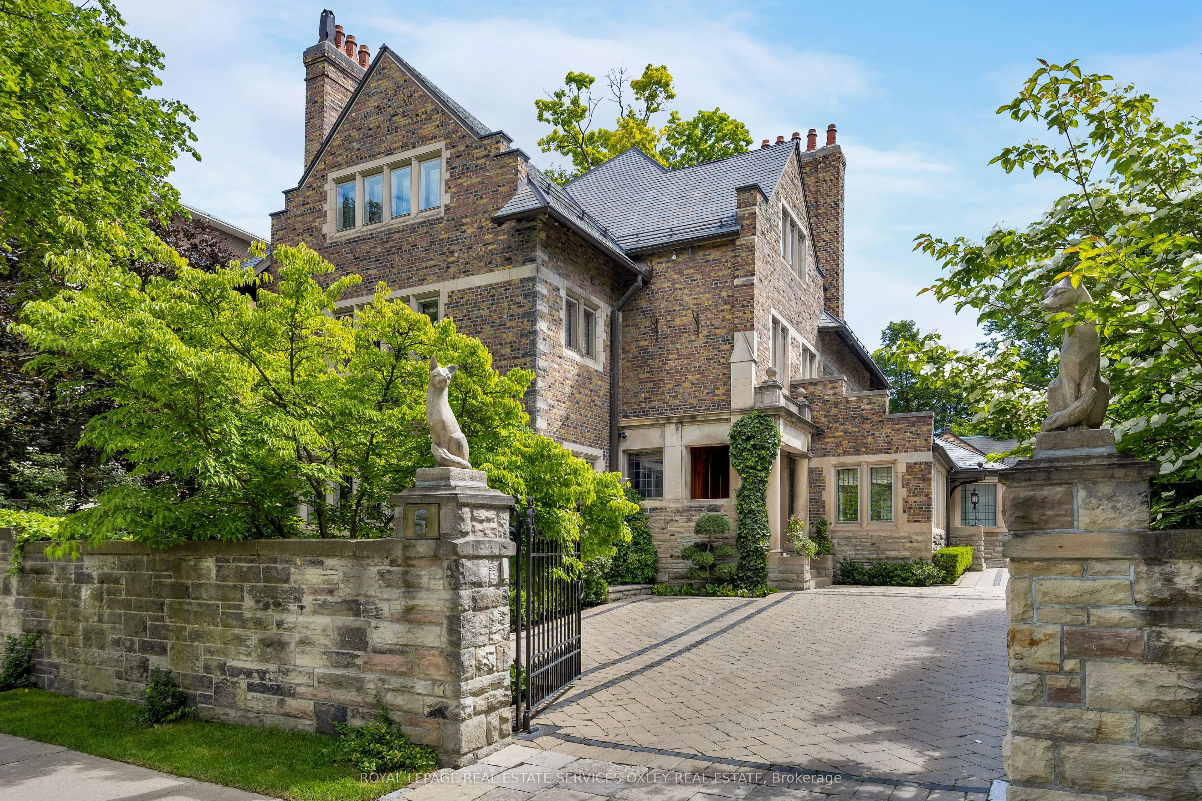 Detached Home For Sale | C12737252