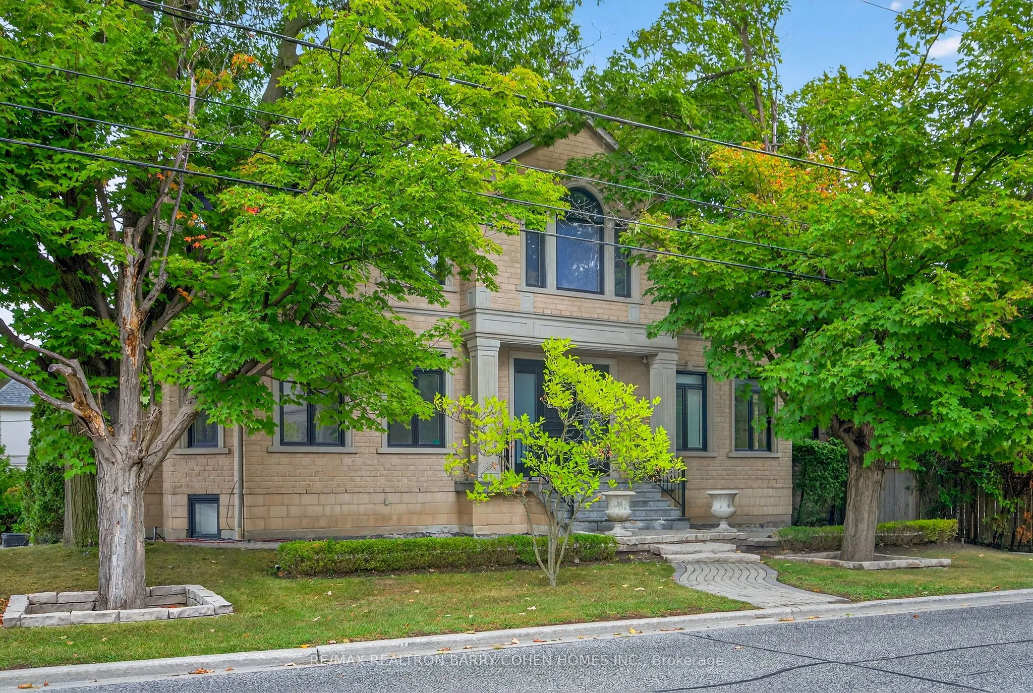 Detached Home For Sale | C12749820