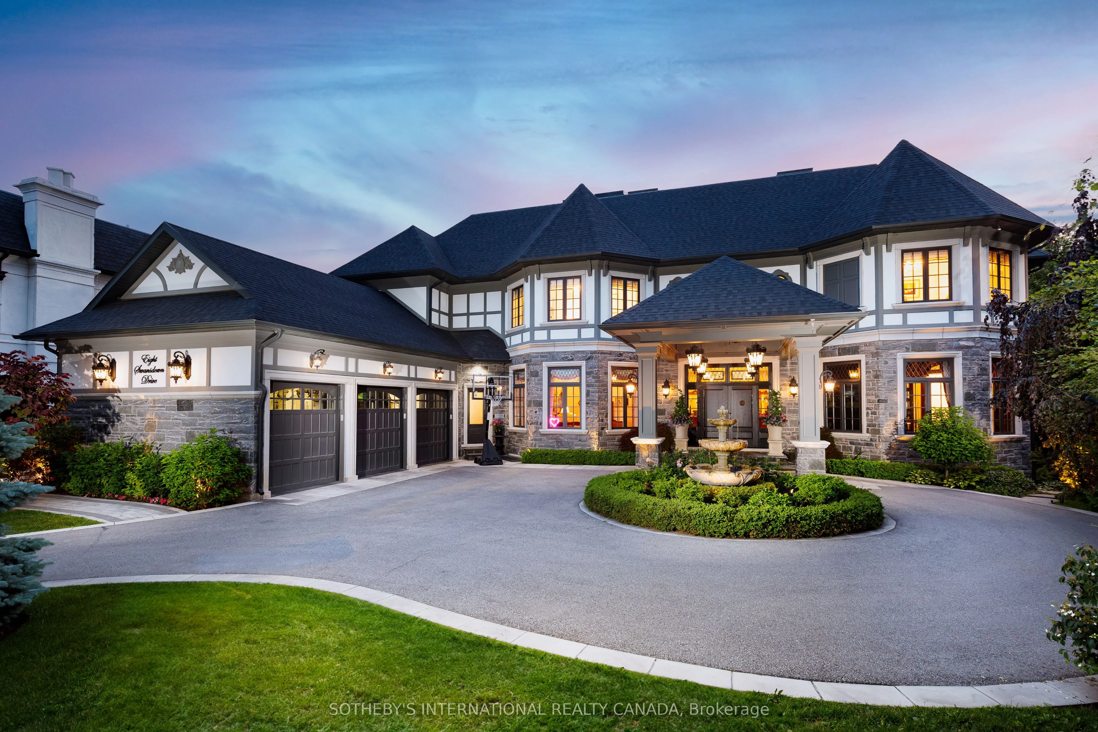 Detached Home For Sale | C12759404