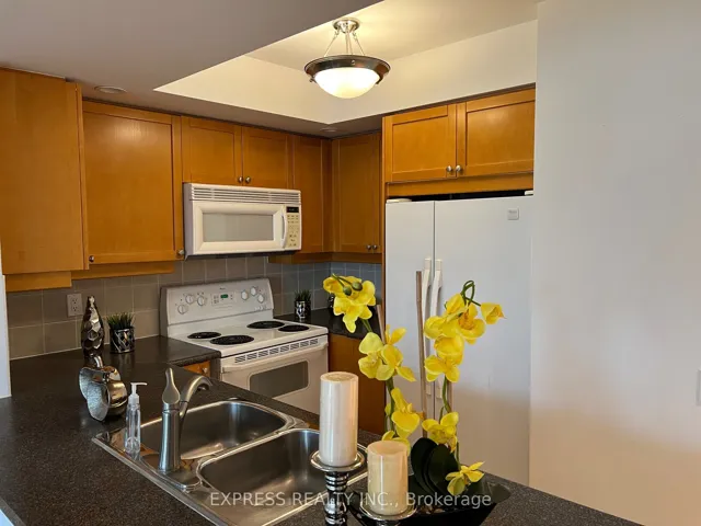 15  North Town  Way, Toronto C07, ON M3N 7A2