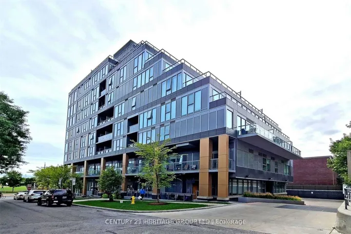 6  Parkwood  Avenue, Toronto C02, ON M4V 0V3