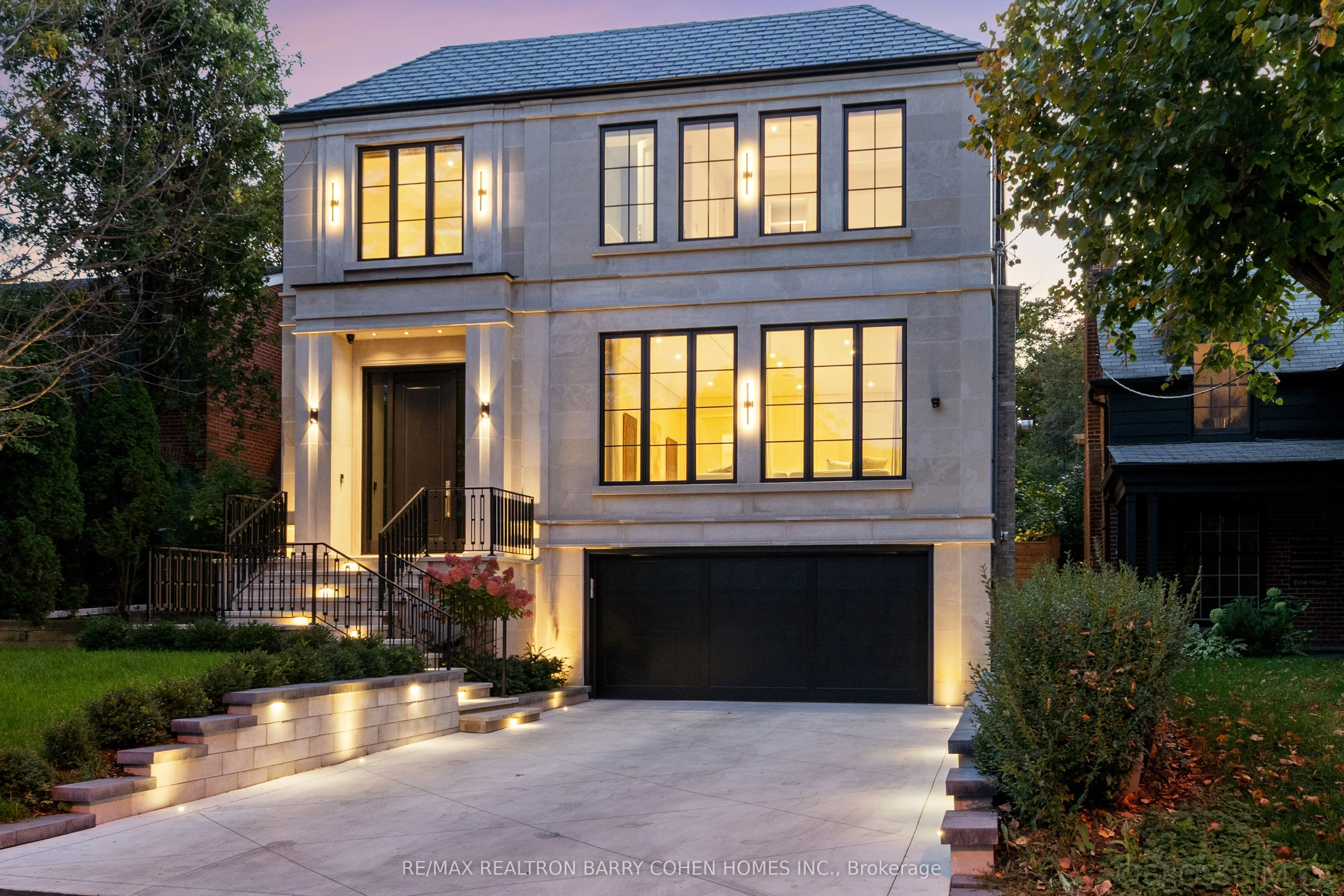 Detached Home For Sale | C12814732