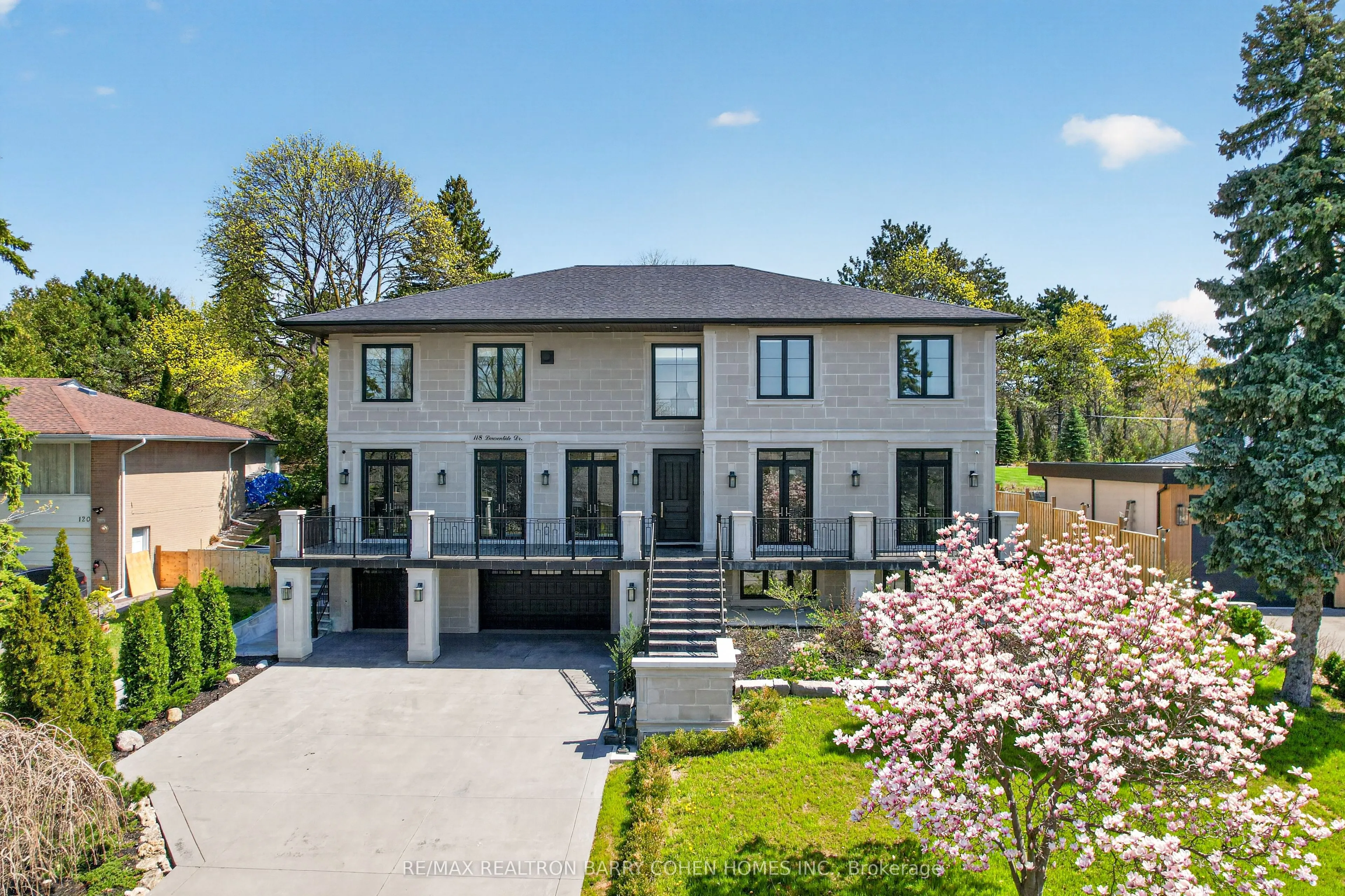 Detached Home For Sale | C12819320