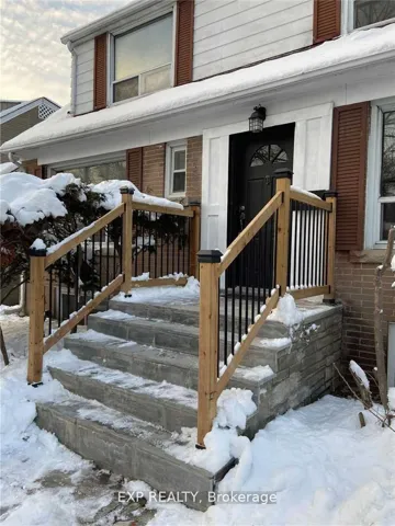 204  York Mills  Road, Toronto C12, ON M2L 1K9