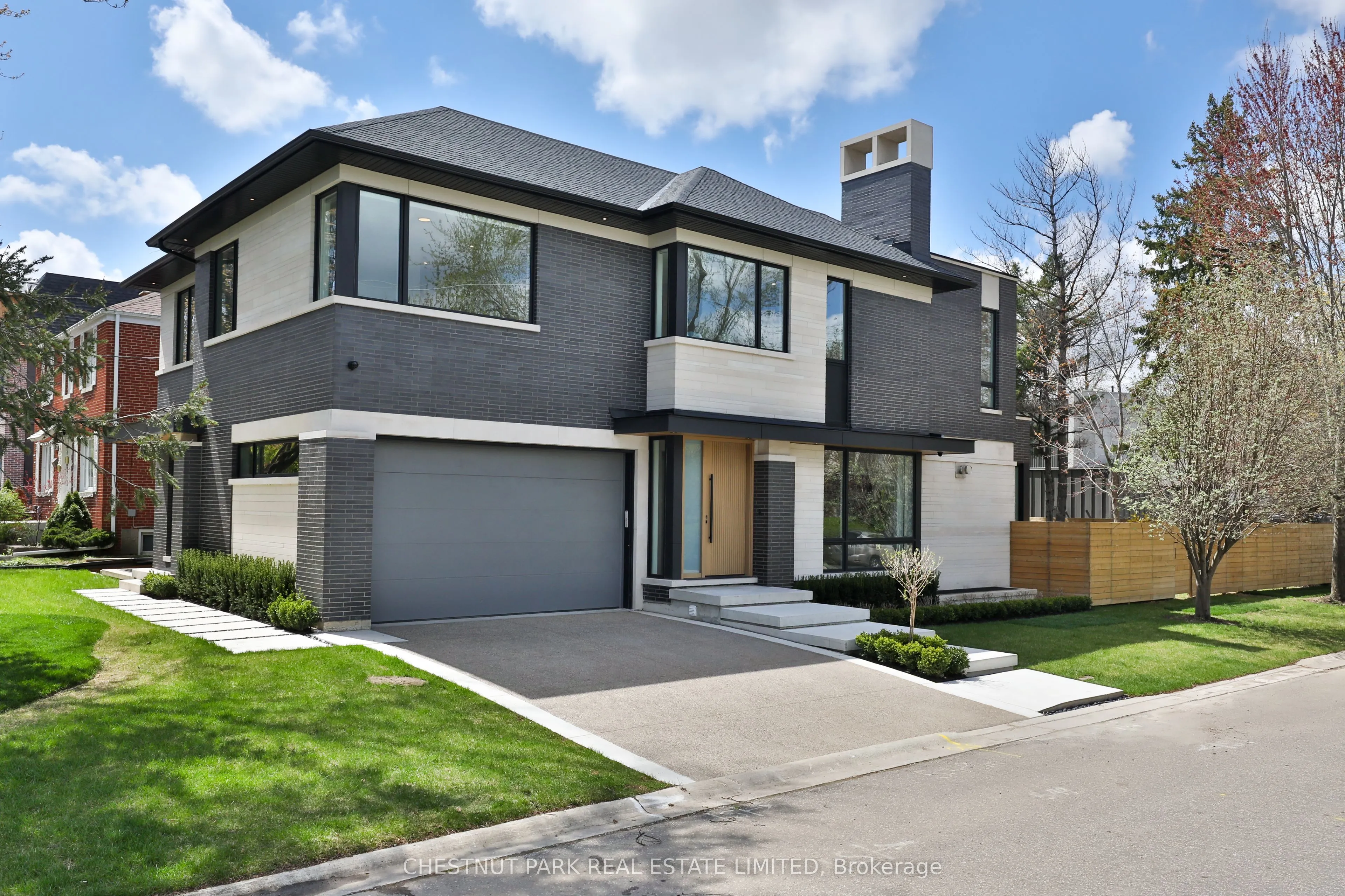 Detached Home For Sale | C12821400