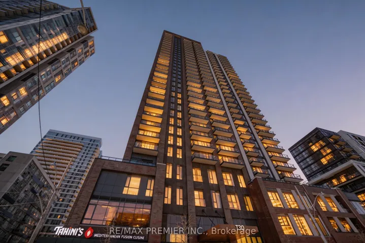 130 River Street, Toronto C08, ON M5A 0R8
