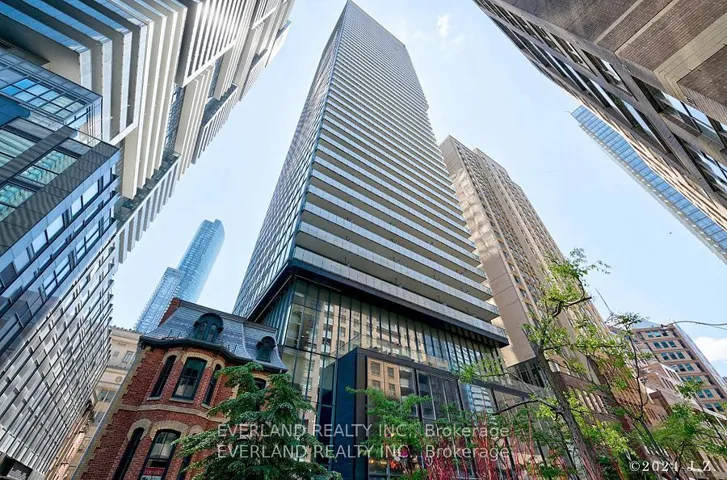 15  Grenville  Street, Toronto C01, ON M4Y 0B9