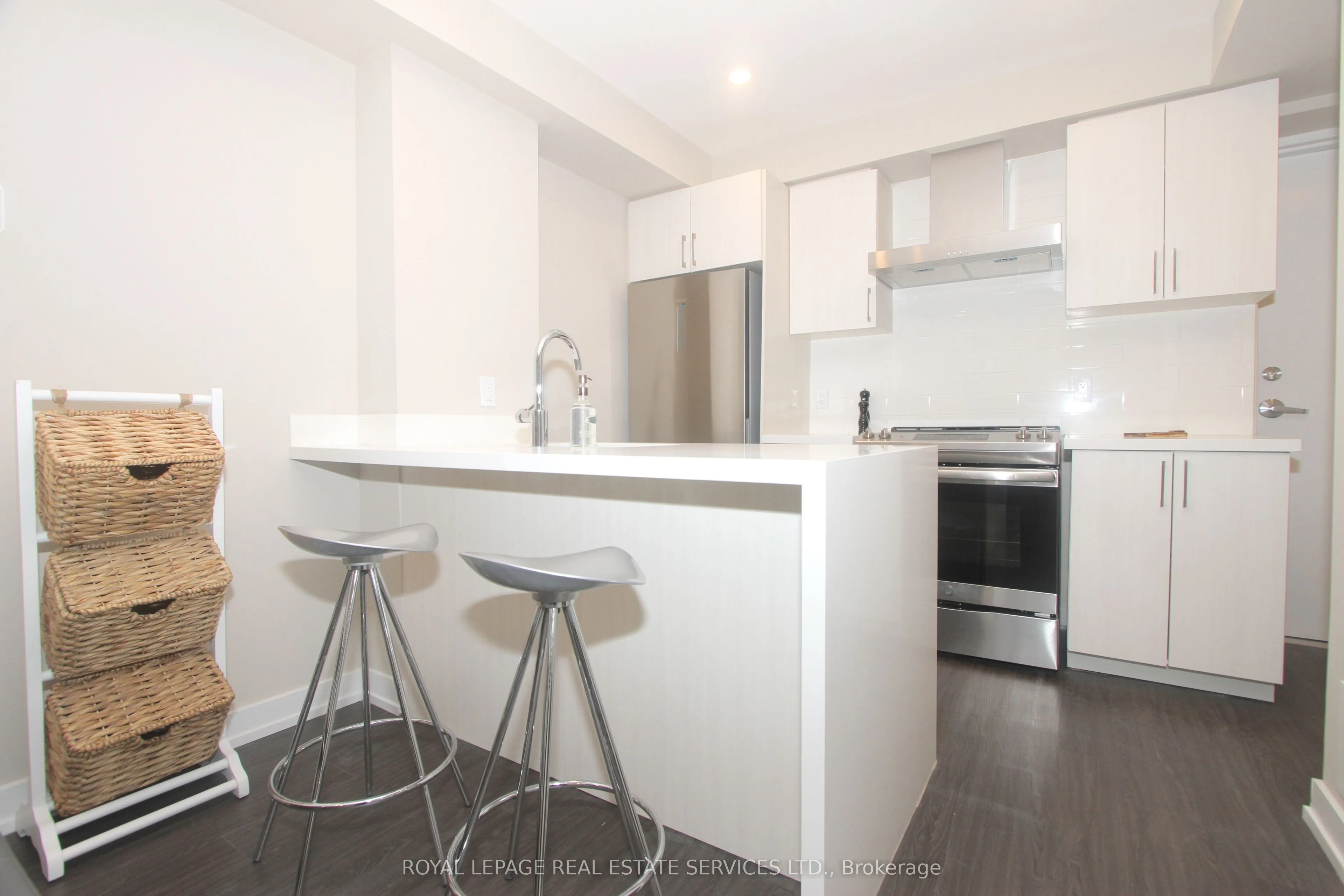 Link Property For Lease | C12837678